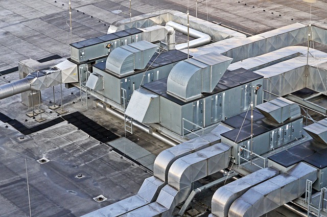 vzduchotechnika na střeše